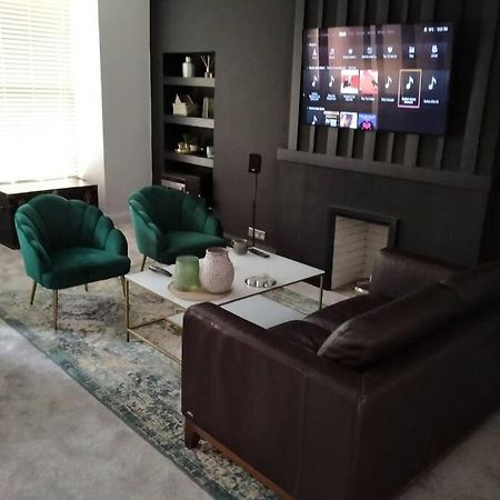 Appartamento White Birds Townhouse In Sligo Town Center Esterno foto