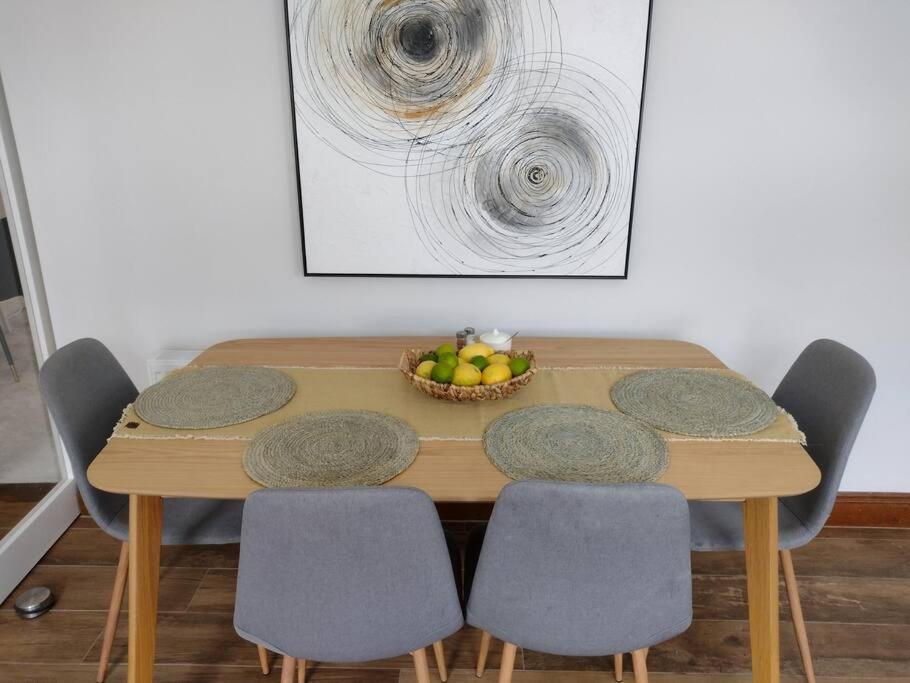 Appartamento White Birds Townhouse In Sligo Town Center Esterno foto