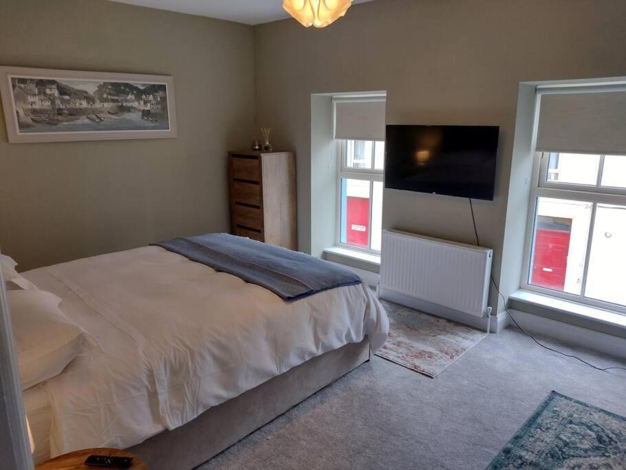 Appartamento White Birds Townhouse In Sligo Town Center Esterno foto